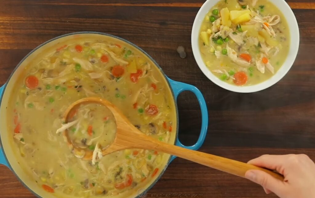 Chicken Pot Pie Soup